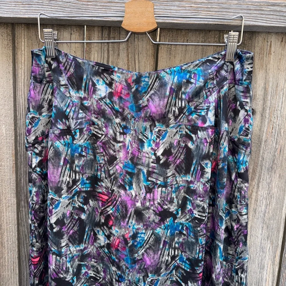 BCBGeneration Abstract Maxi Skirt Size 12